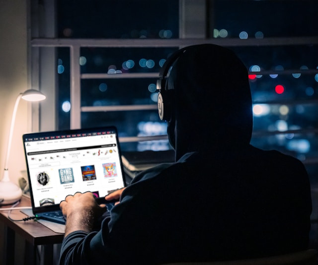 Кракен работа — официальные вакансии маркетплейса